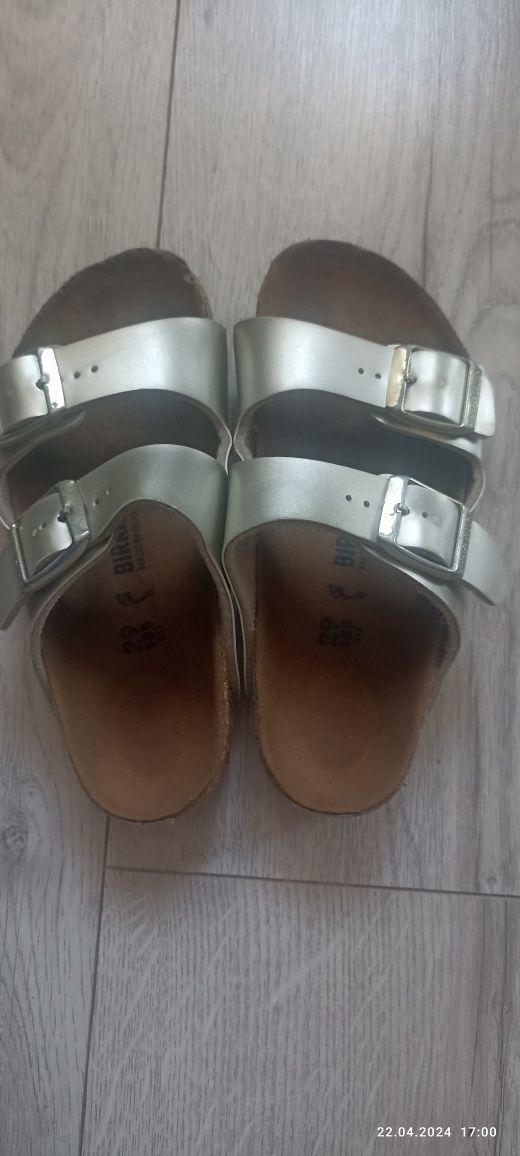 Birkenstock mărimea 29