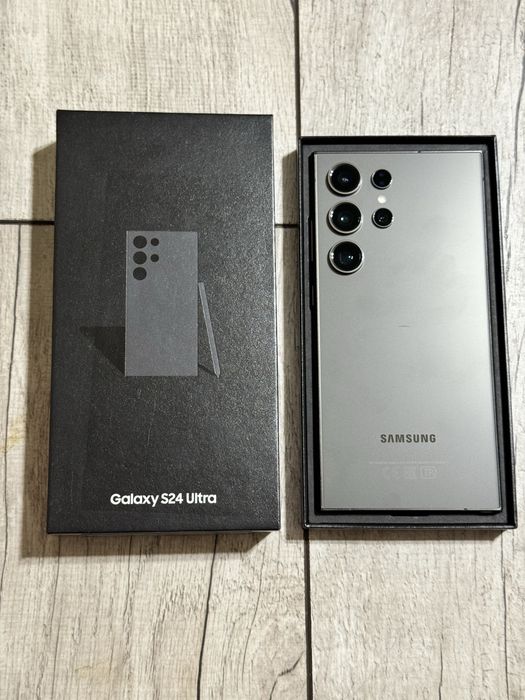 Samsung S24 Ultra 512 gb Ram 12 5G EAC
