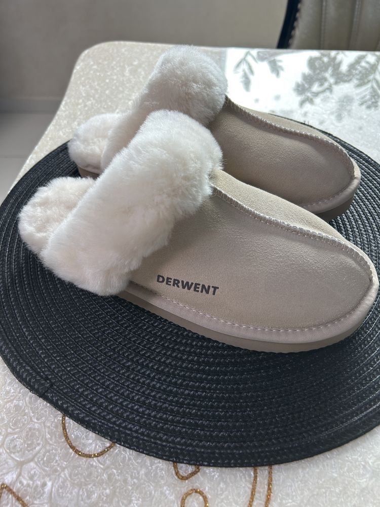 Ugg mărimea 37 -23 cm pile și blana naturală