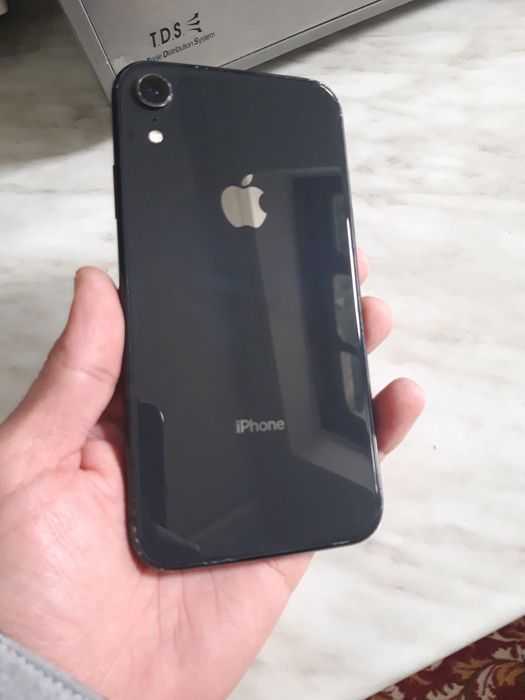 Iphone xr korpusi sotiladi