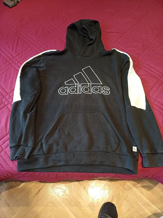 Продавам Суитшърти и горнища