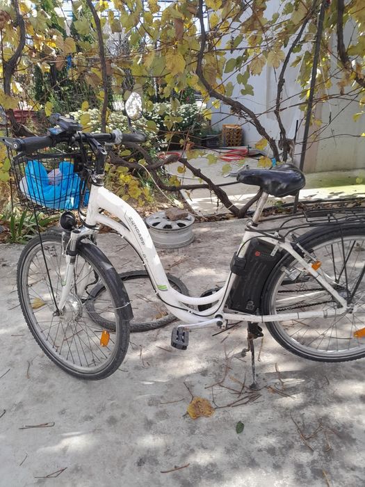 Vând și repar biciclete