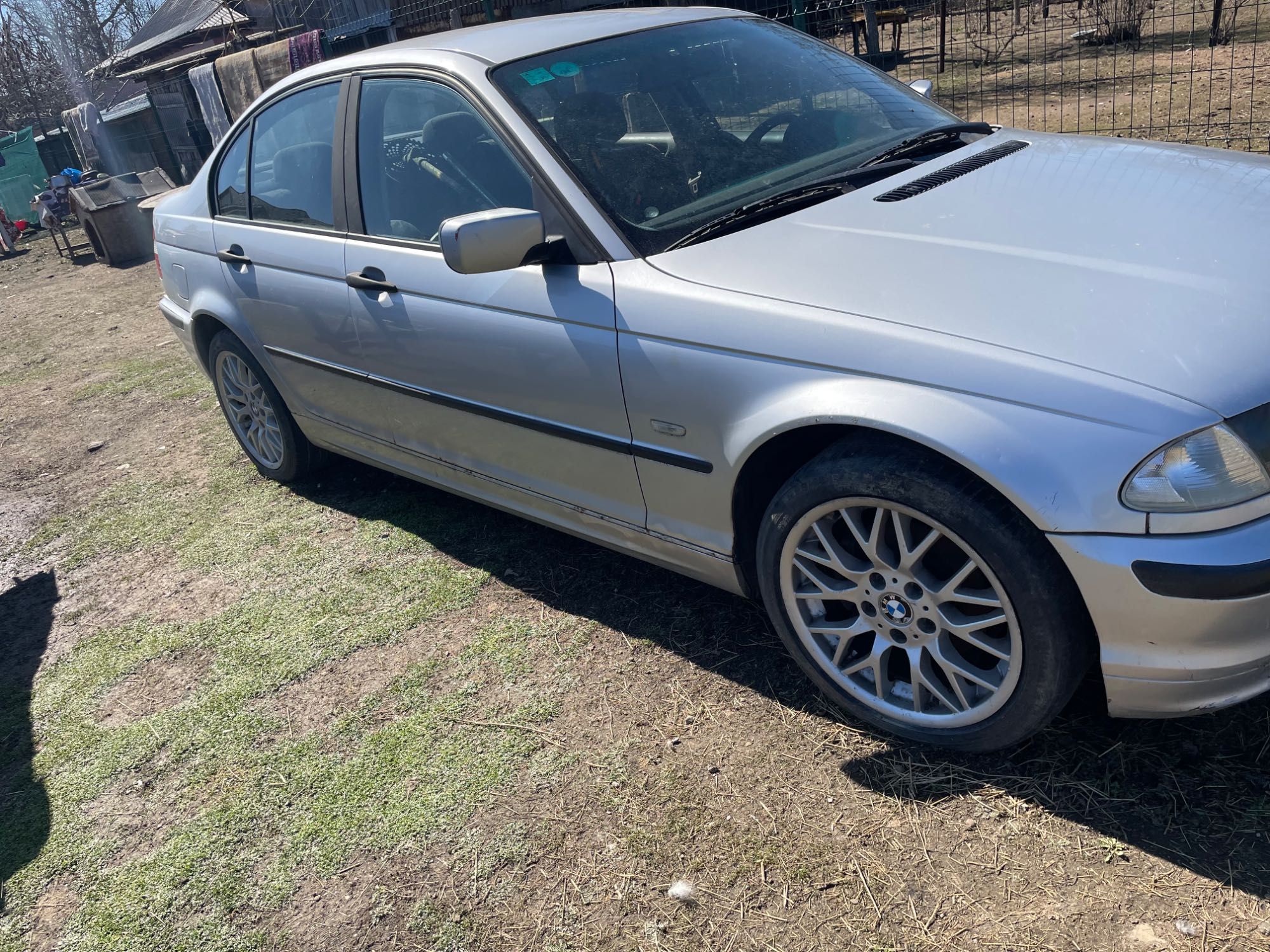 Vând BMW urgent schimb orice