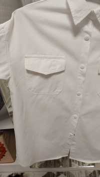 Белая джинсовая рубашка