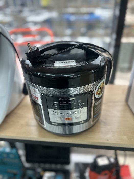 Мультиварка RedMond