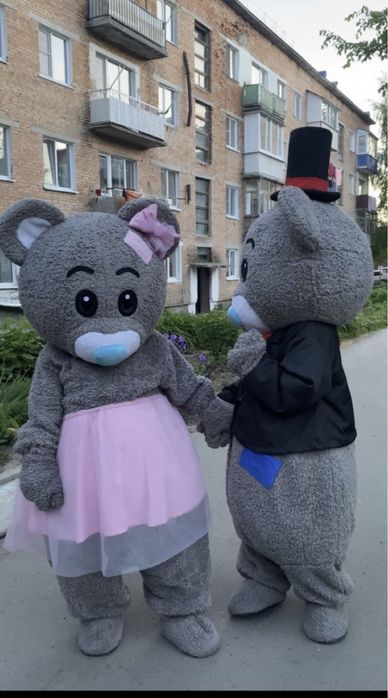 Продам костюм медведей