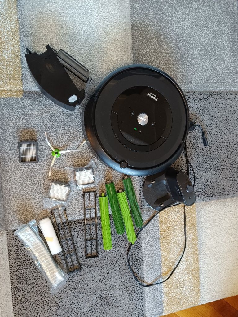 iRobot Roomba E5 (5154/5158)