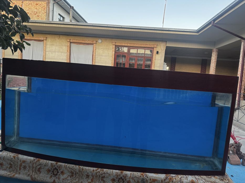 Akvarium sotiladi 400 litr atrofida