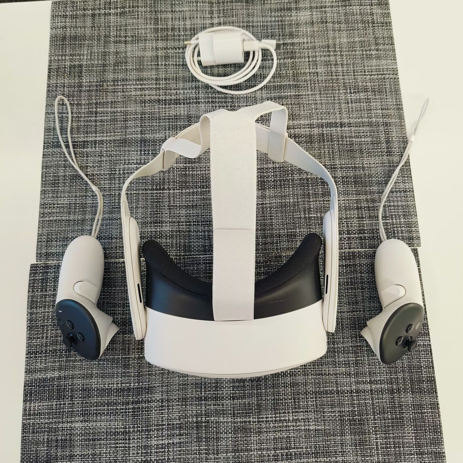 VR очила Meta Quest 3S 256GB
