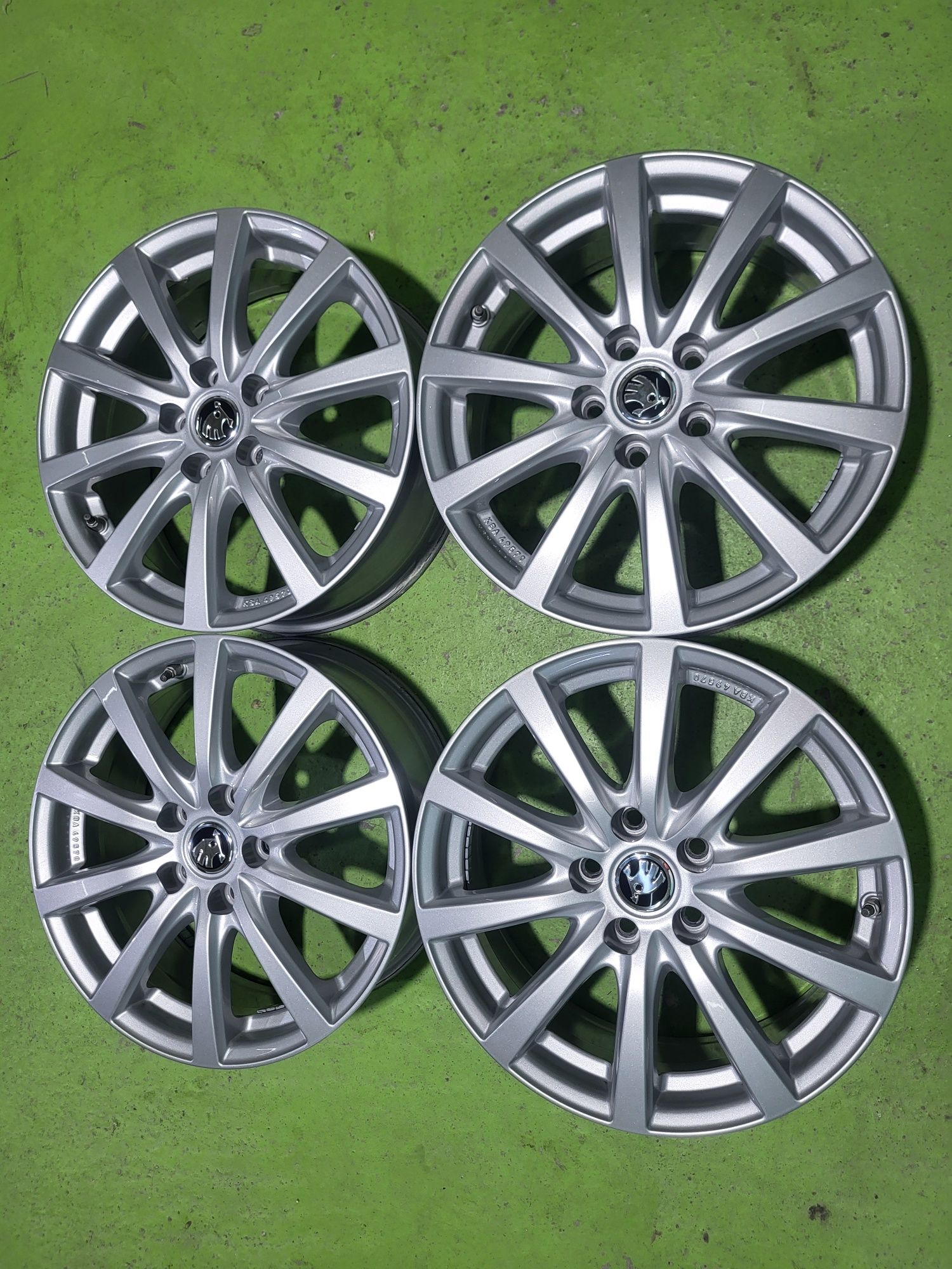 17 5x112 Skoda лети джанти 5х112 шкода