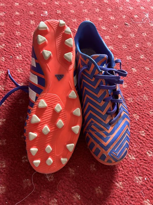 Adidas Бутонки