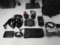 Canon M50 cu 5600 cadre + 22mm f/2 + blitz + trepied + curele Peak Dsg