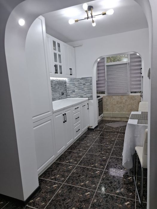 Închiriez apartament 2 camere zona Inel 1