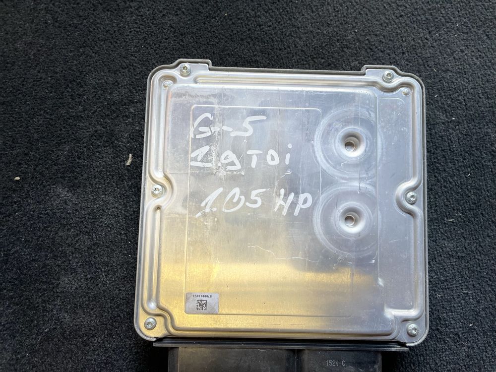 ECU/ Компютър Двигател/ Wv Golf 5/ 1.9TDi/105к.с./ BKC/Голф 5/