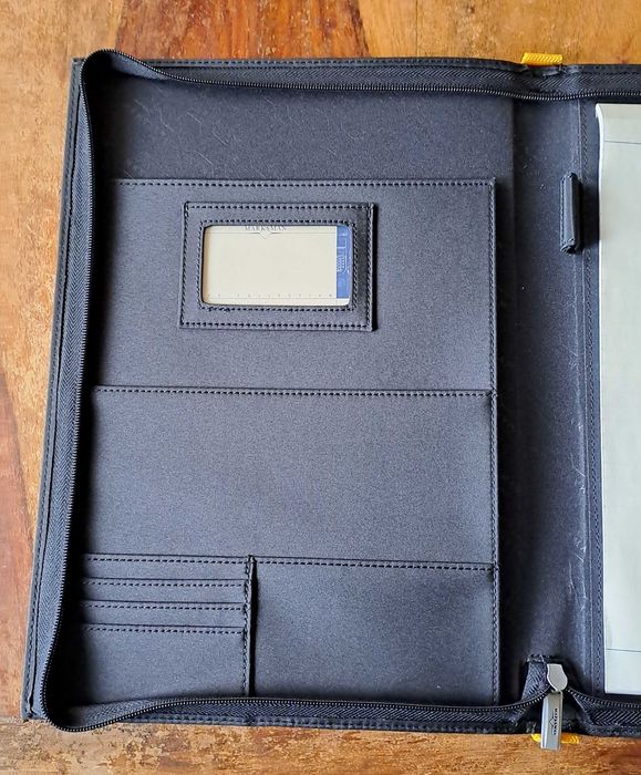 папка луксозна за документи черен с жълто Марксман Marksman Размер А