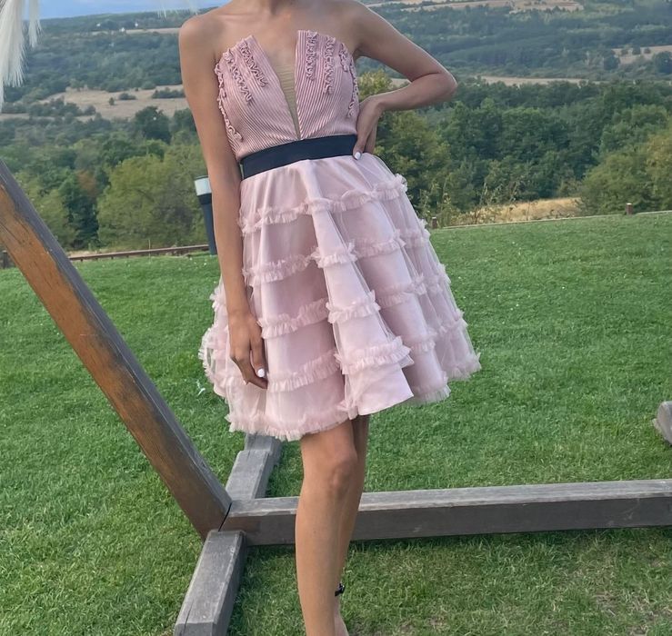 Дамска официална рокля