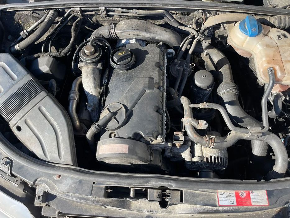 Dezmembrari Audi A4 B6 / 1.9 tdi AVF / 2003