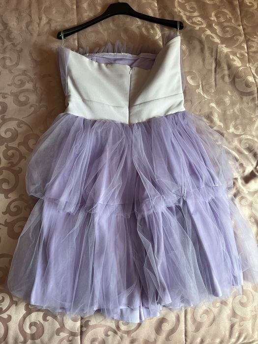 Лилава рокля с колан