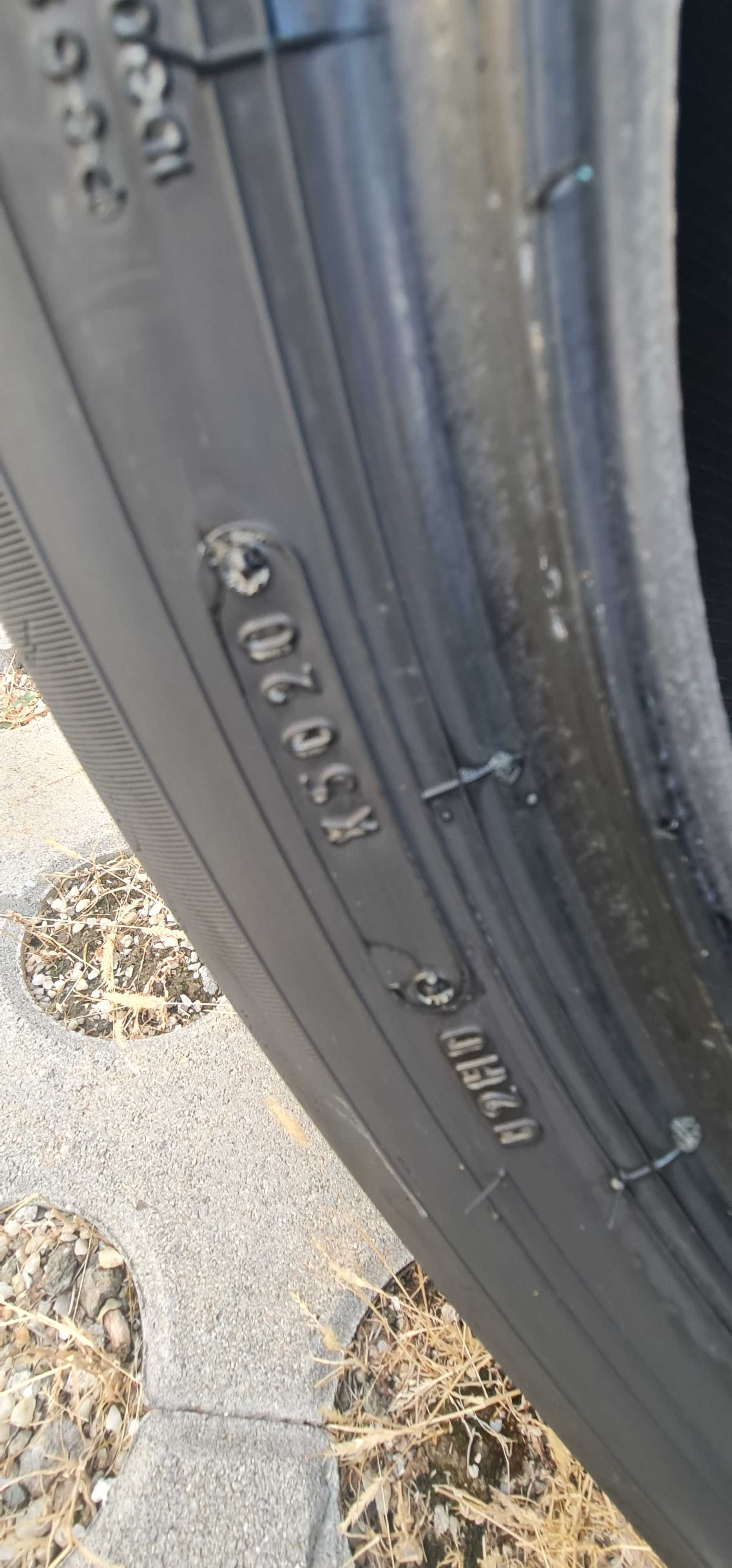 летни гуми Dunlop Grantrek PT30