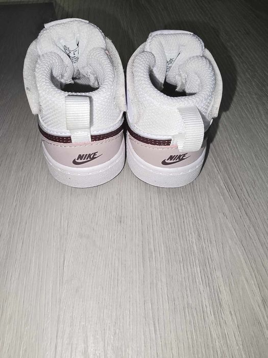 Оригинални бебешки маратонки