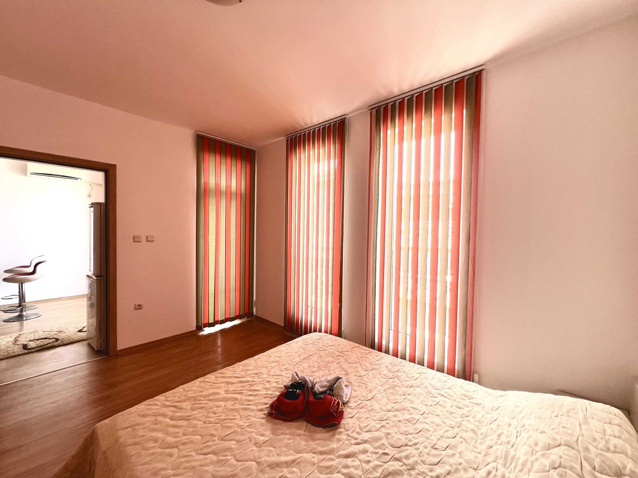 Продава се Тристаен апартамент в к.к. Слънчев бряг - 69 кв.м за 812 €/кв.м - Снимка #6