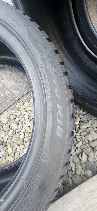 Anvelope Pirelli Sottozero3 MO M+S 225/45 R18 95H 245/40 R18 97V