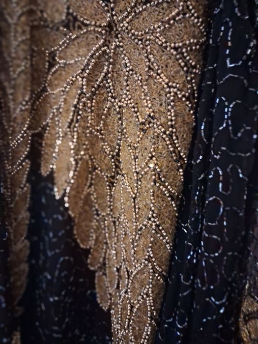 Хочу продать вечерное платье цена 400.000 сумов