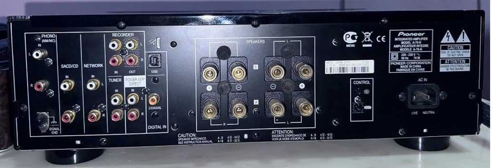 Amplificator Pioneer A-70-K , clasa "D", conectare 4 boxe A+B