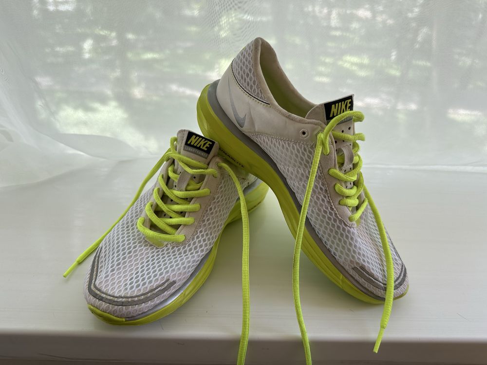 NIKE , кроссовки женские