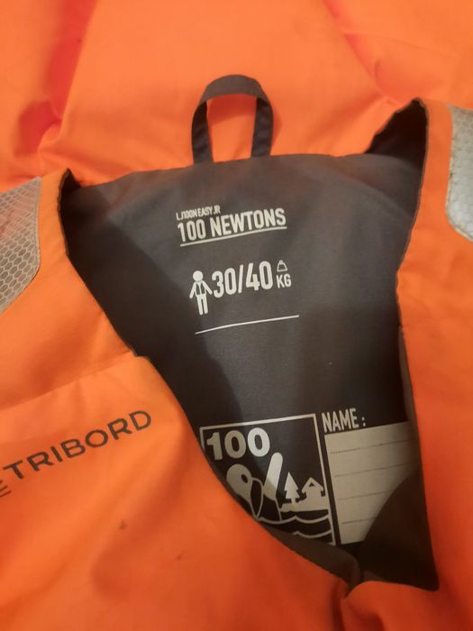Vesta Salvare Tribord pt copii max 40kg.