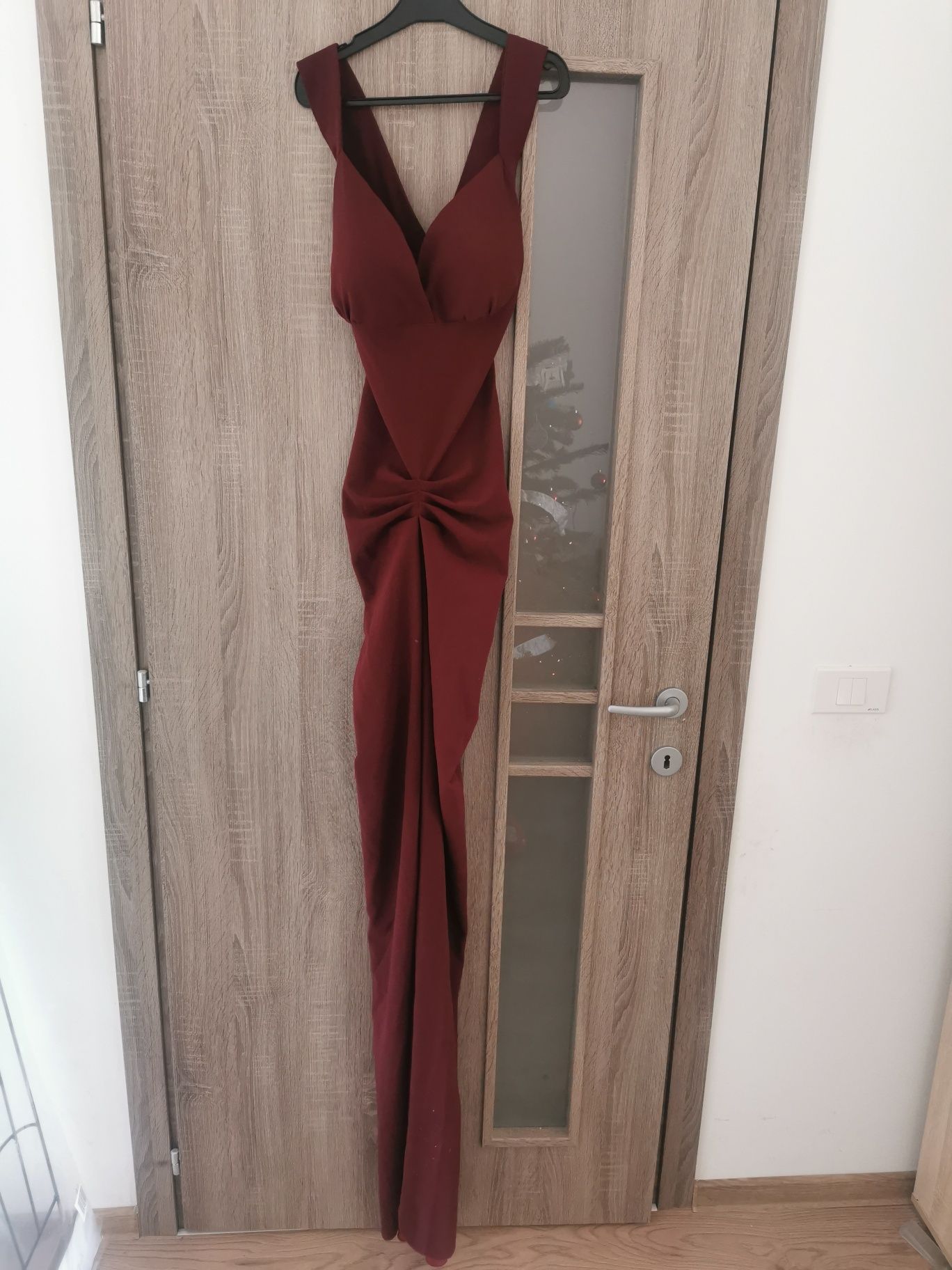 Rochie cu trena mărimea xs/s