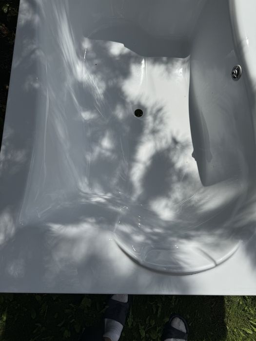 Ванна акриловая, в хорошем состоянии