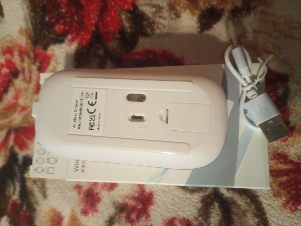 Mouse wireless nou la cutie