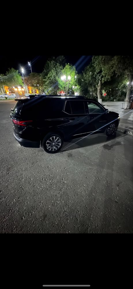 Tuy marosimlar airaportdan kutip olish radom travers xizmati