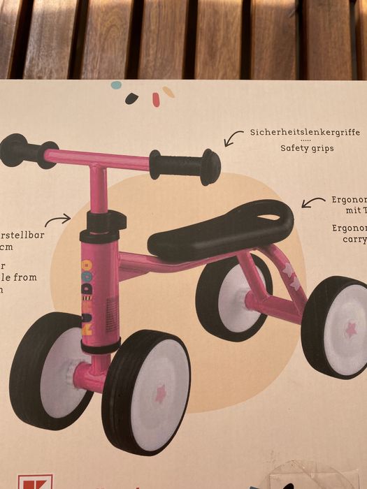 Четириколка за момиченце