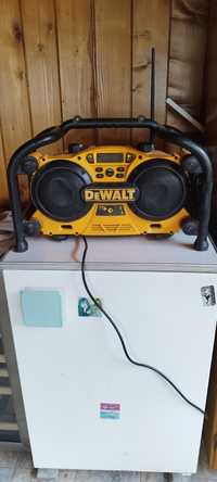 Vând Radio Dewalt