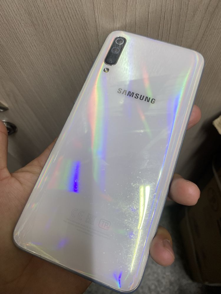 Samsung a70 128gb