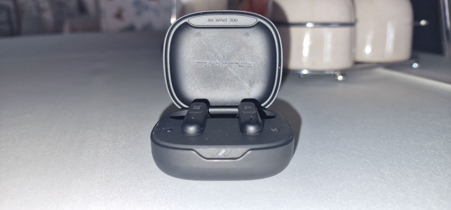 Безжични слушалки JBL