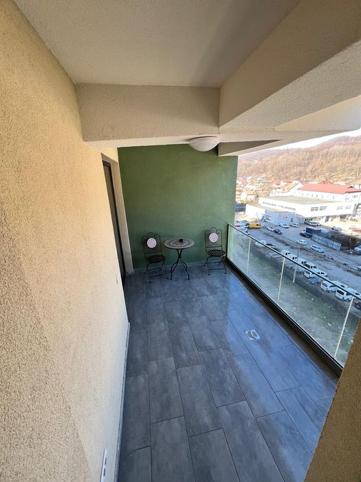 2 camere bloc nou ,centrala termica , loc de parcare
