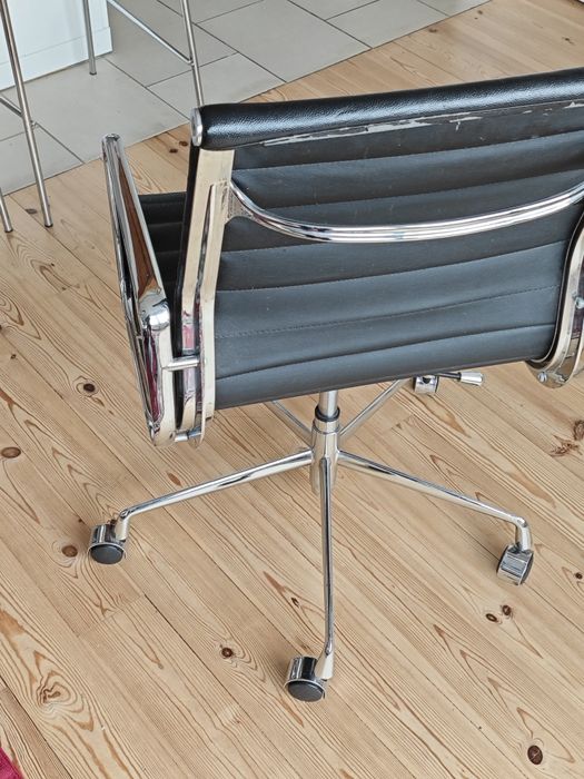 Офис стол, кожен