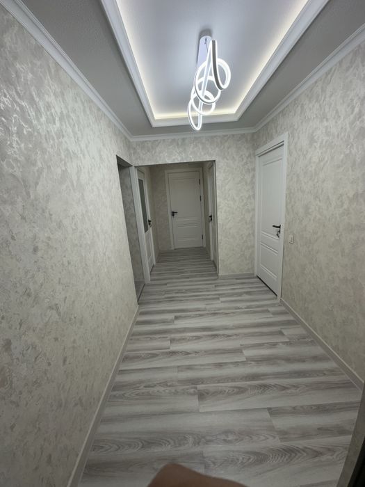 Срочно сотилади квартира янги ремонт люкс