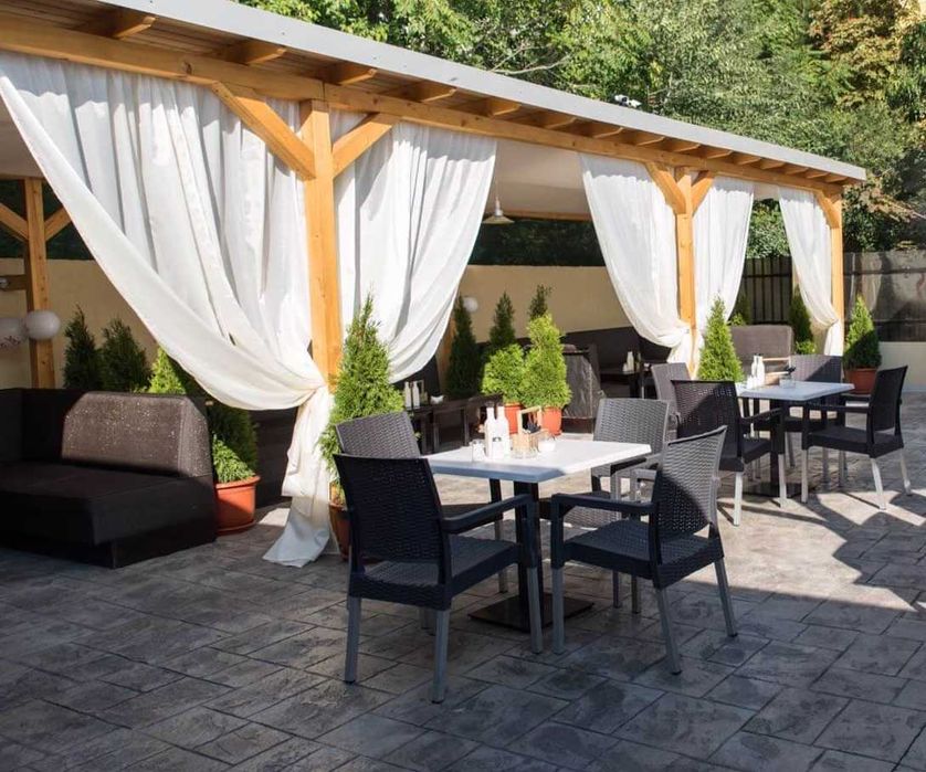 scaun terasa model Alexia