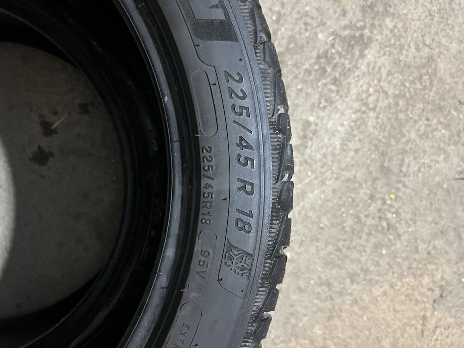 Michelin Pilot Alpin 5 225/45/R18 95V