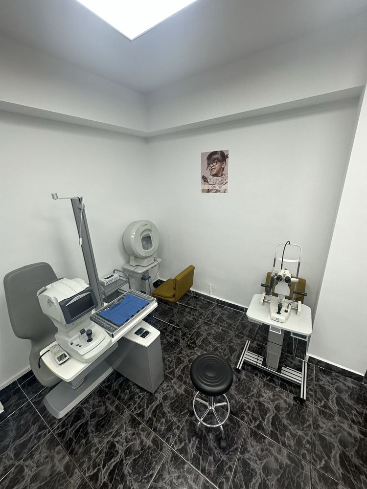 Aparatura optica medicala autokeratorefractometru lensmetru