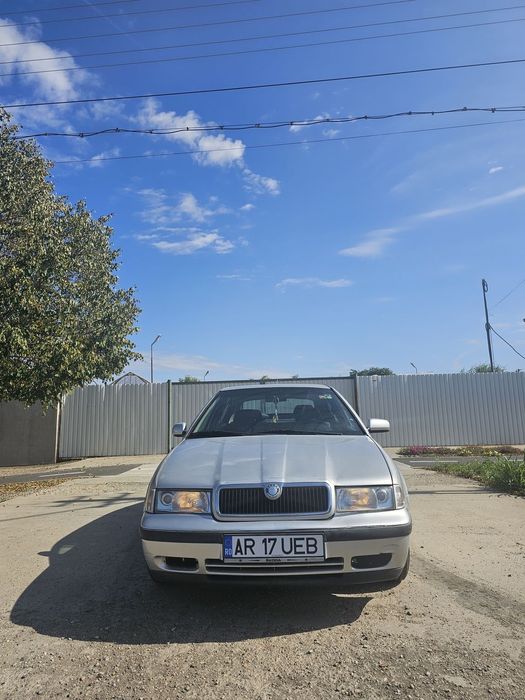 Skoda Octavia Sunt primul proprietar în România Skoda Octavia I  motor 2.0