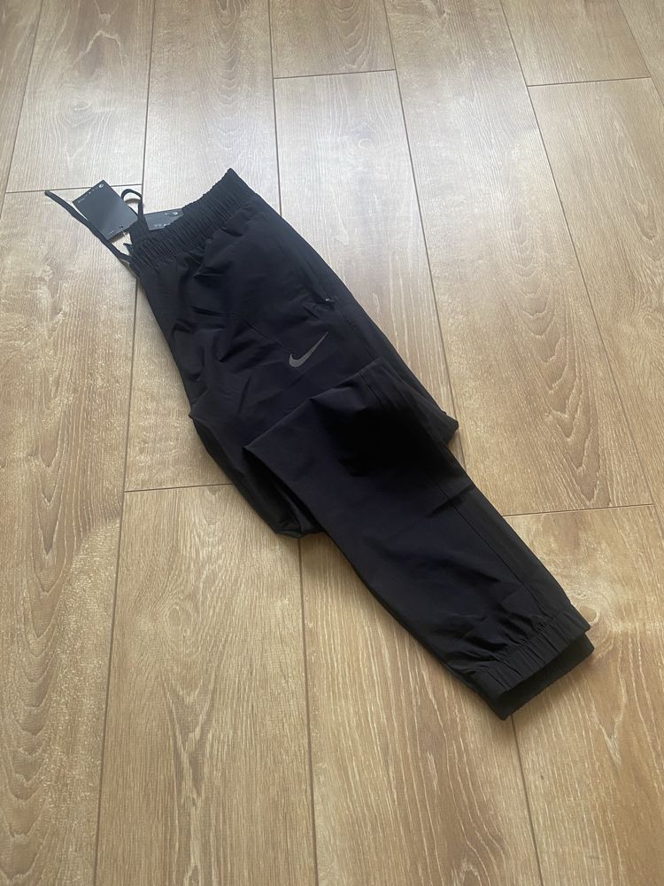 Pantaloni Trening Nike marimea M