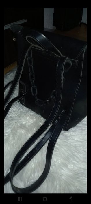 Vând rucsac Claudia canova