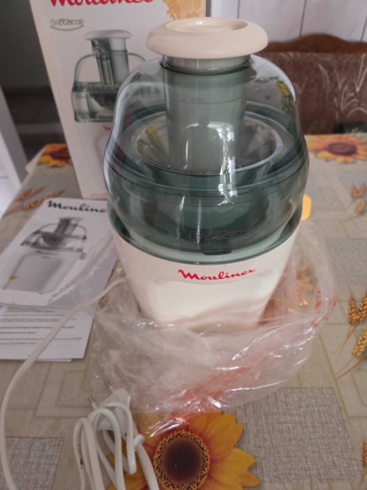 Storcator de fructe Moulinex