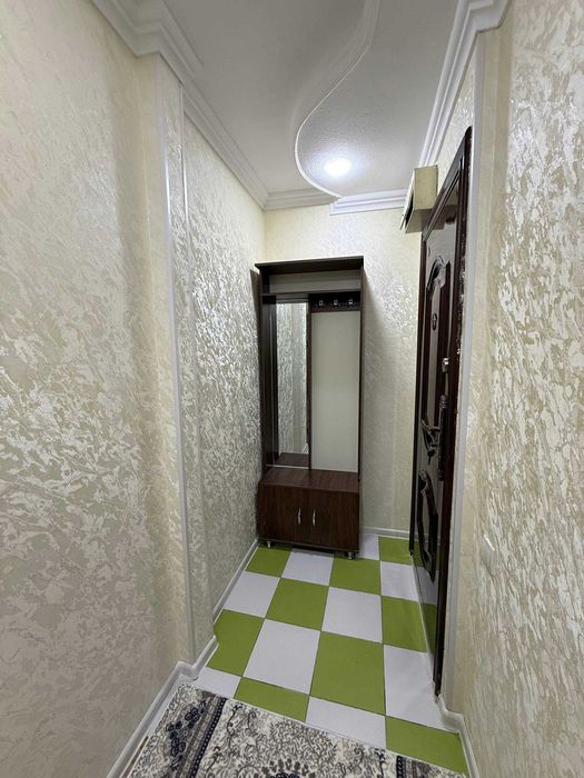 2хонали, 2чи қаватда жойлашган квартира сотилади