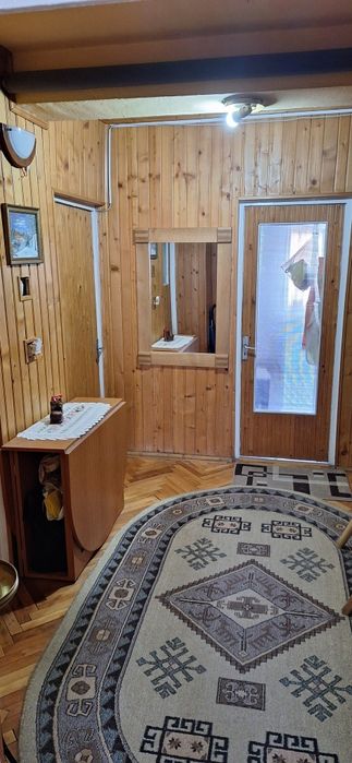 Apartament 3 camere Beiuș, 66 mp, str. Ghe.  Pituț, diverse destinații